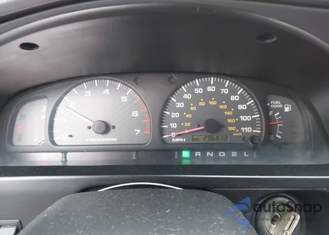 2000 Toyota 4Runner z USA, uszkodzony, nr VIN JT3GM84R5Y0068997